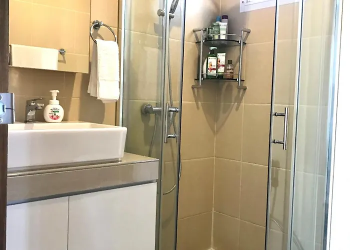 Cozy And Convenient Bangna House