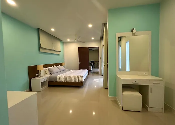 Cozy And Convenient Bangna House Apartment Ban Khlong Samrong